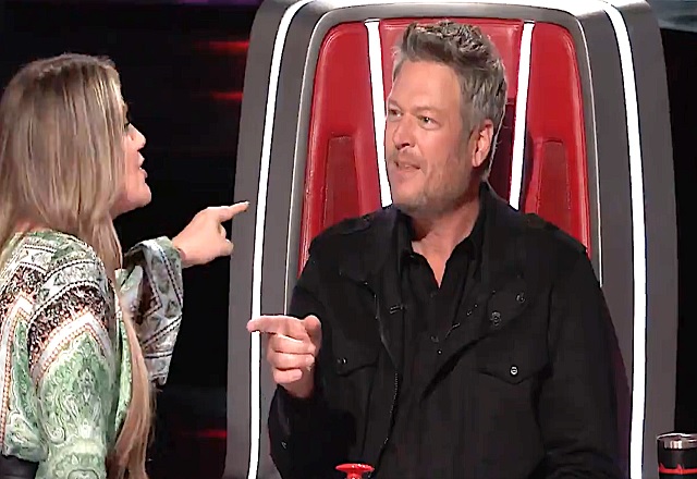 ‘The Voice’ Star Blake Shelton Posts Cryptic Instagram After On-Air Fight With Kelly Clarkson