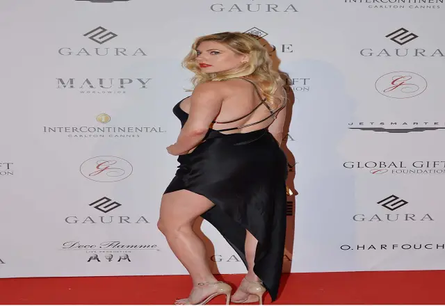 10+ Hottest Katheryn Winnick Butt Pictures Uncover Her Attractive Assets.__ See Photos